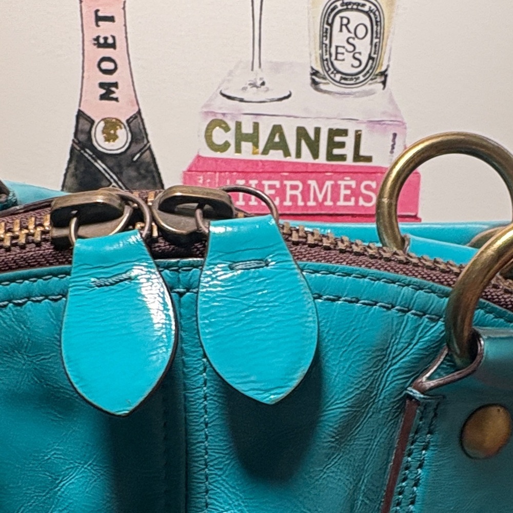 Coach Legacy Francine Satchel and Kisslock Turnlock Wallet Patent Turquoise 2008 - Picture 4 of 17